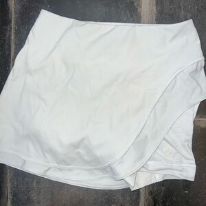 Lululemon White Athletic skirt